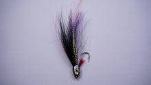 Load image into Gallery viewer, #303 | Classic 5&quot; Bucktail Fly
